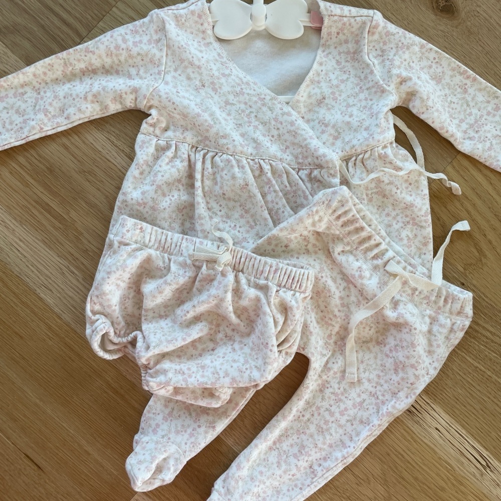 Jamie Kay Three Piece Set